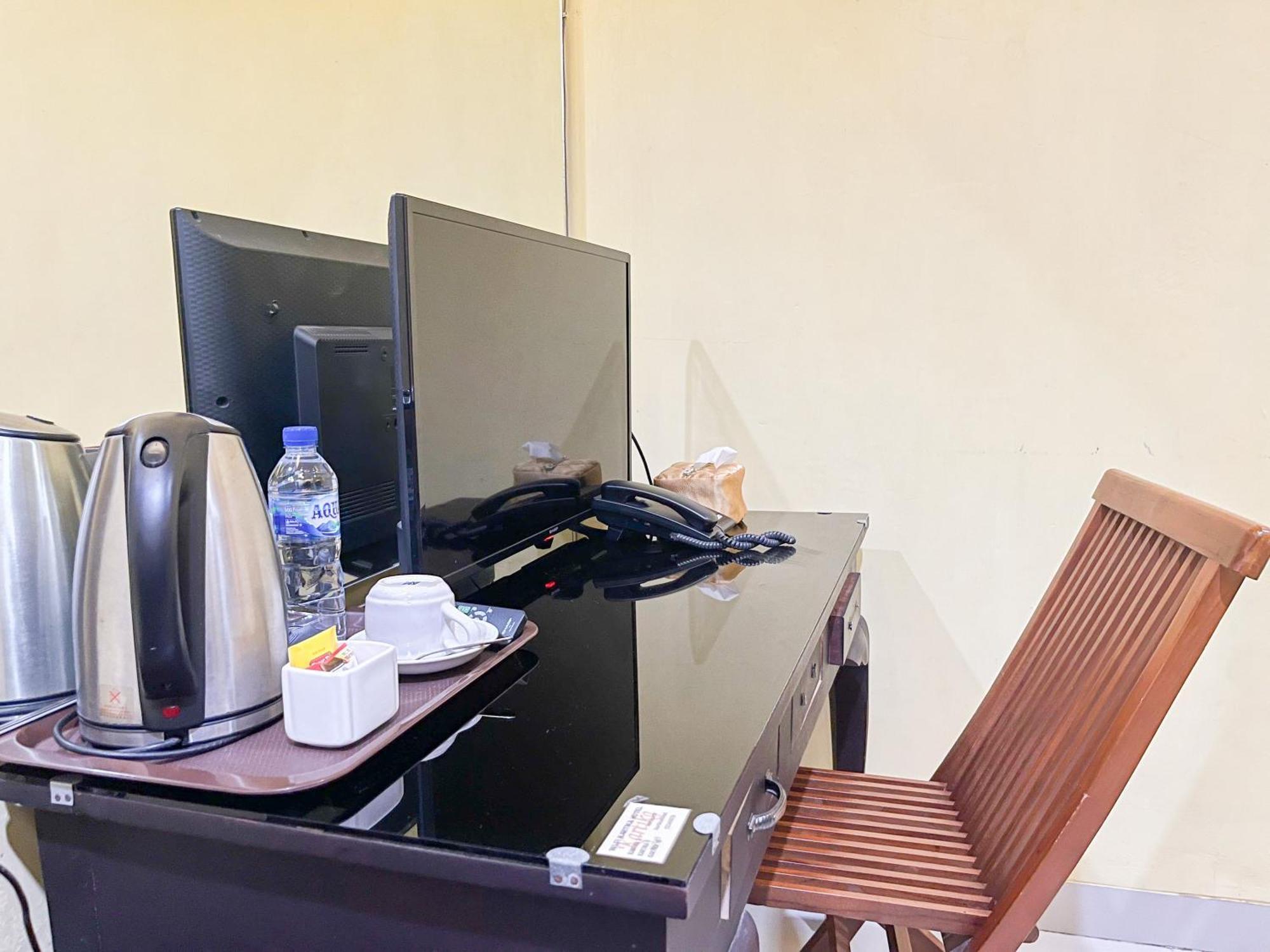 Kartika Hotel Syariah Pacitan Mitra Reddoorz Екстериор снимка